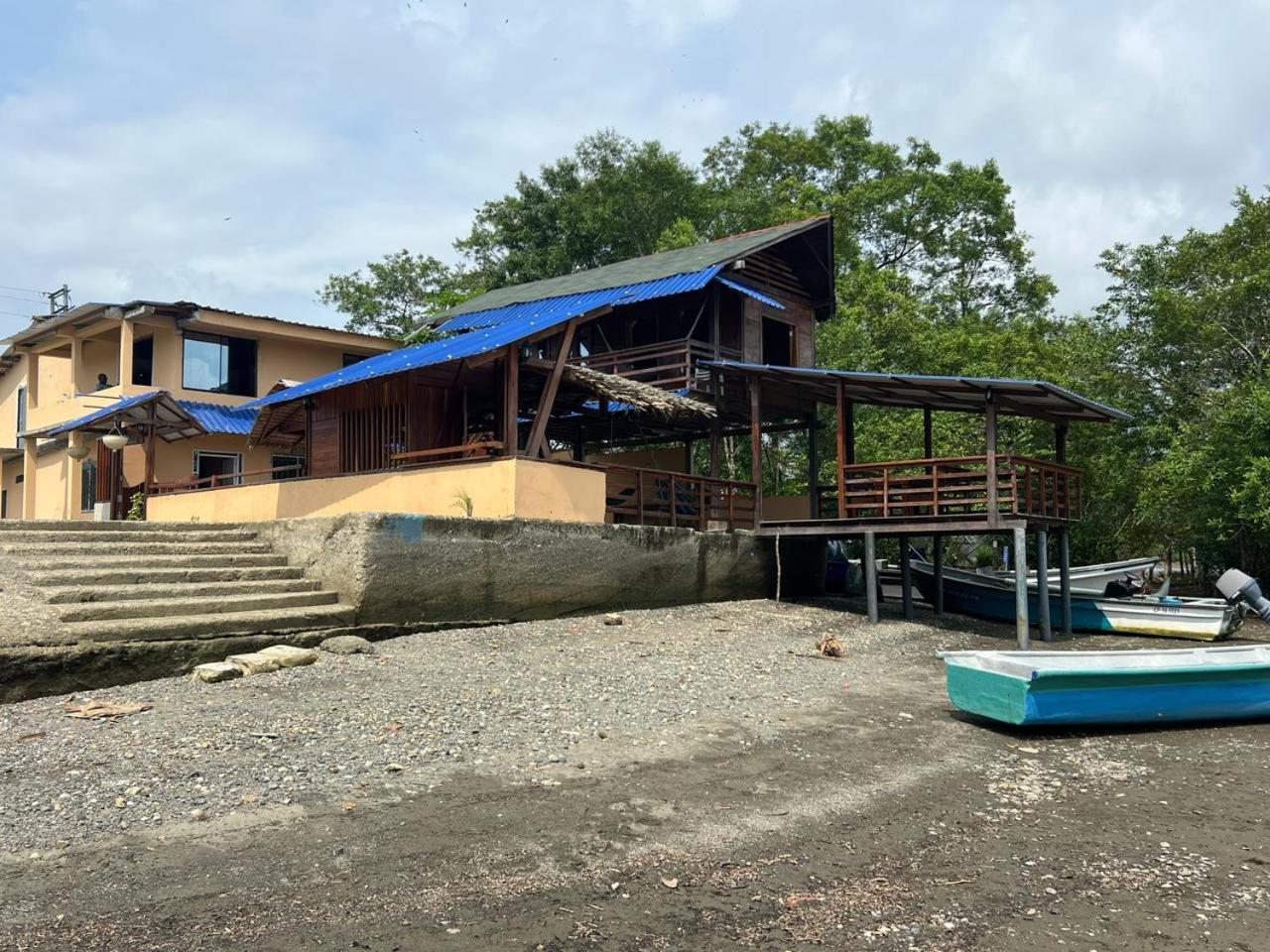 Hotel Rm Nuqui Exterior photo